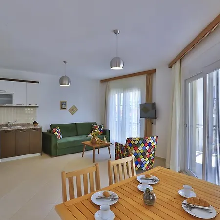 Merkezde, Konforlu, 2 Odali Apart Daire